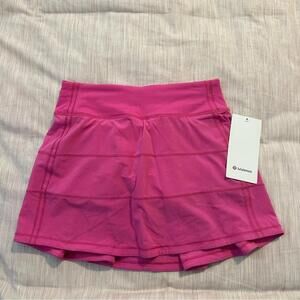 Lululemon Athletica Pace Rival MR Skirt
*Long